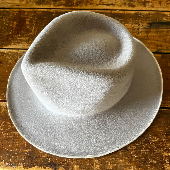 Sample: Light grey fedora (S/M)