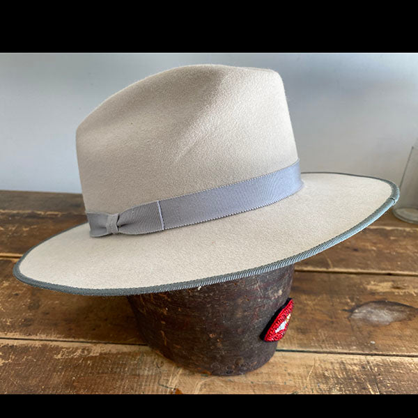 Sample SALE: bone