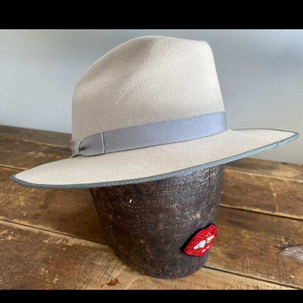 Sample SALE: bone