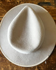 sample: natural fedora (M/L)